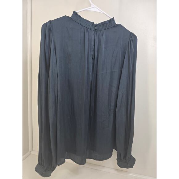 Current Air Los Angeles Women’s Blouse Size M Dark Green Long Sleeve - Picture 2 of 3